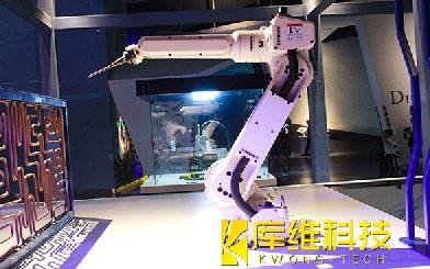 如何選擇合適的工業(yè)機械臂？合適機型的選擇方法與要點解析